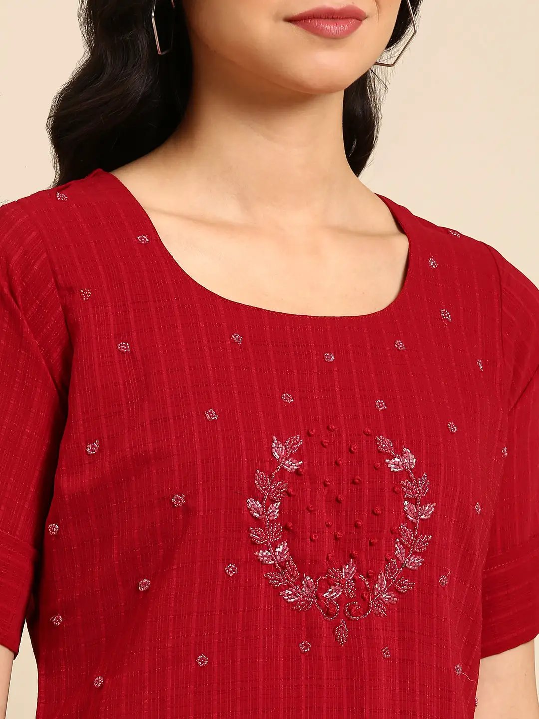 Women's Red Solid Straight Kurta