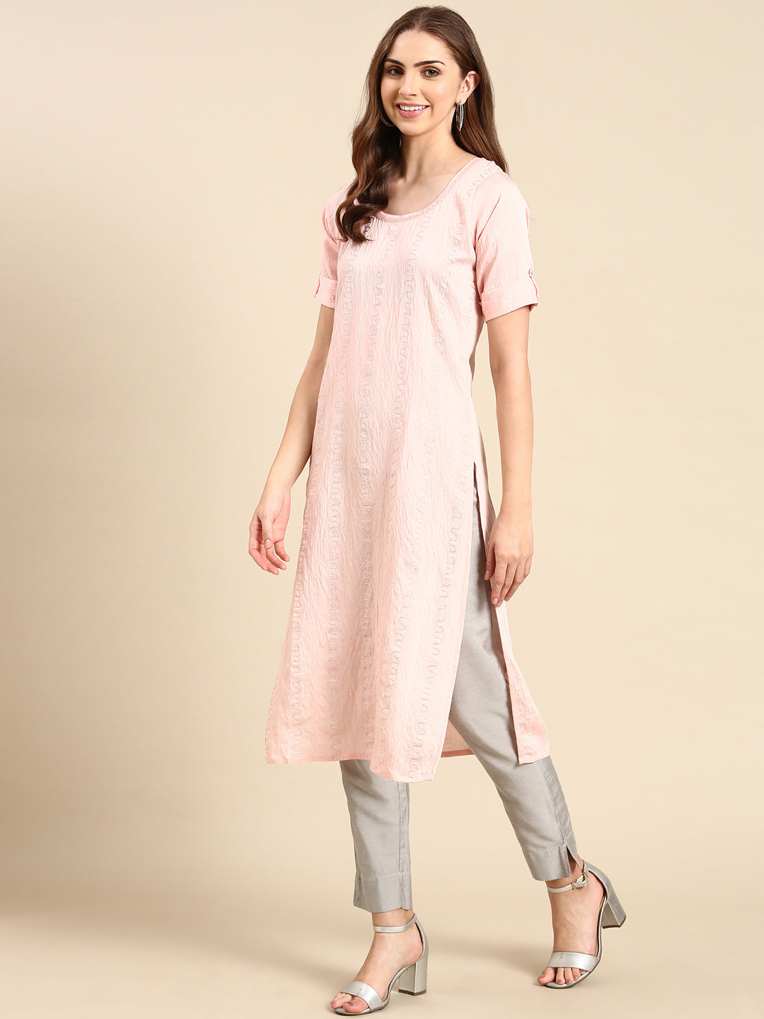 Women's Peach Embellished Straight Kurta