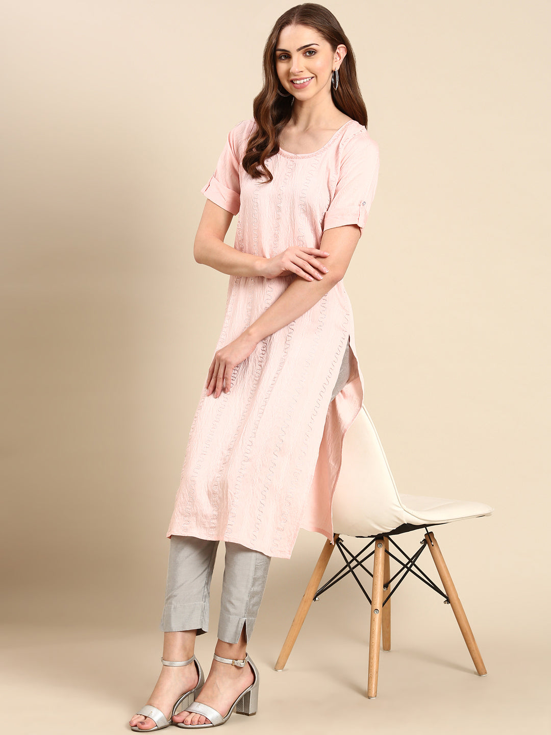 Women's Peach Embellished Straight Kurta