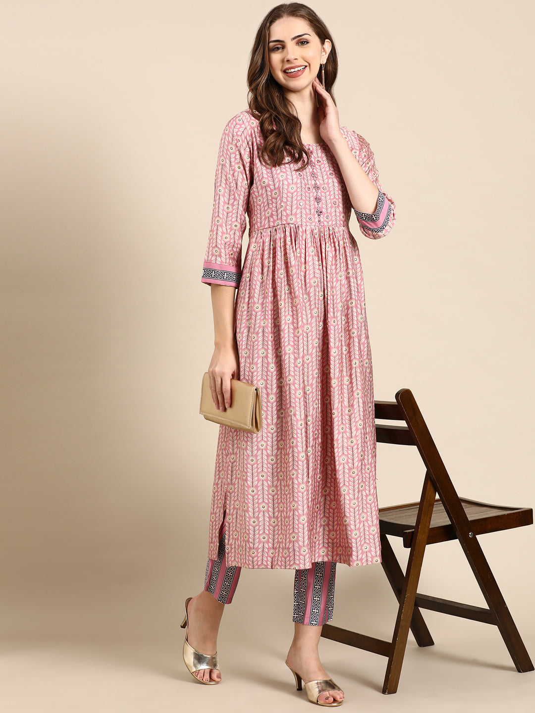 Women's Pink Printed Kurta Set