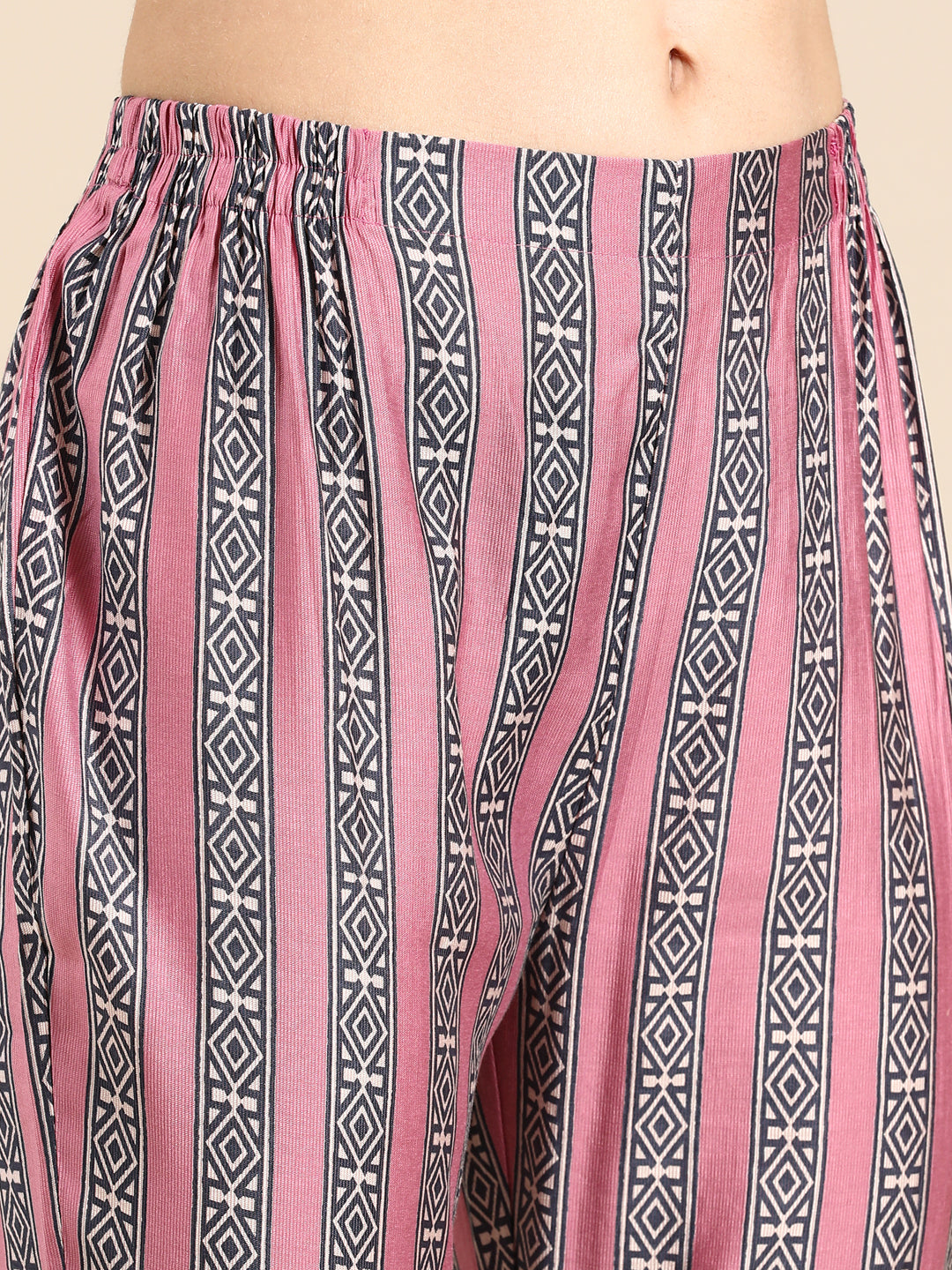 Women's Pink Printed Kurta Set