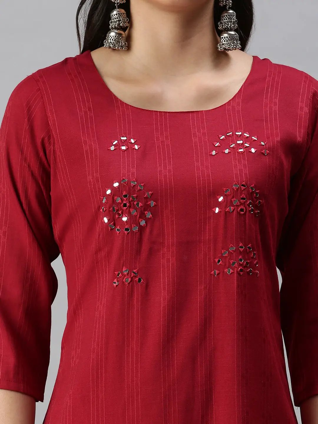 Women's Maroon Striped Straight Kurta - from SHOWOFFFF
