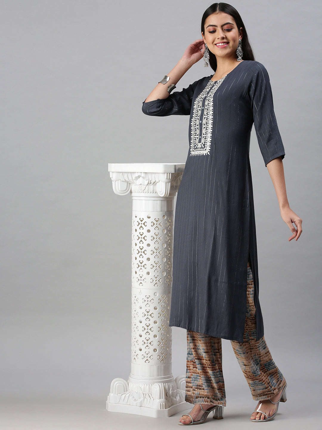 Women's Blue Striped Straight Kurta