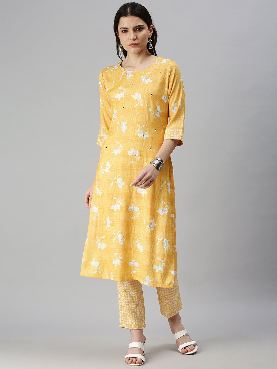 Women's Yellow Printed Kurta Sets