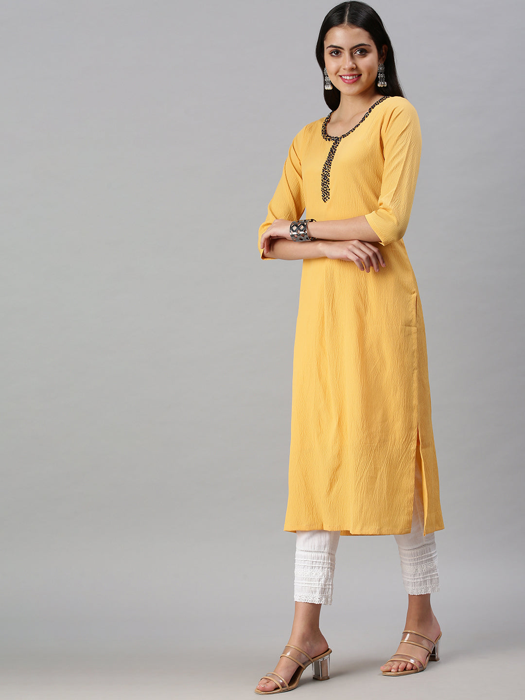 Women's Yellow Solid Straight Kurta