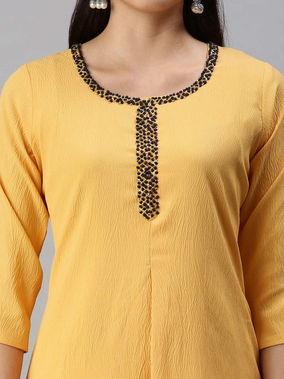 Women's Yellow Solid Straight Kurta