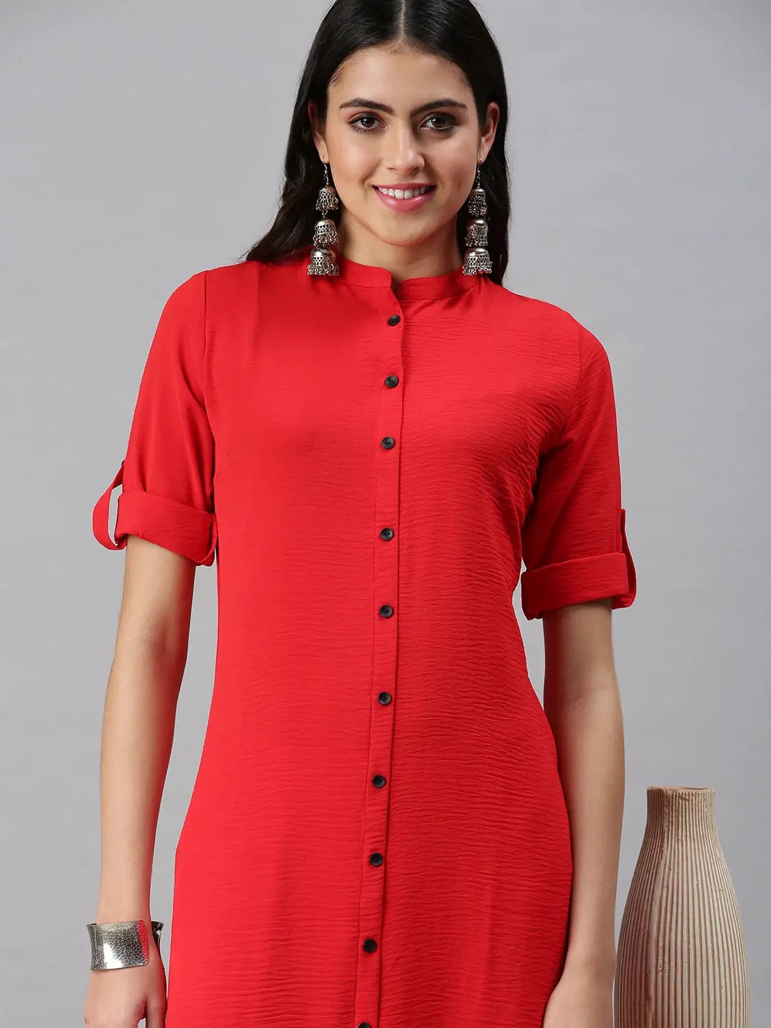 Women's Red Solid Straight Kurta