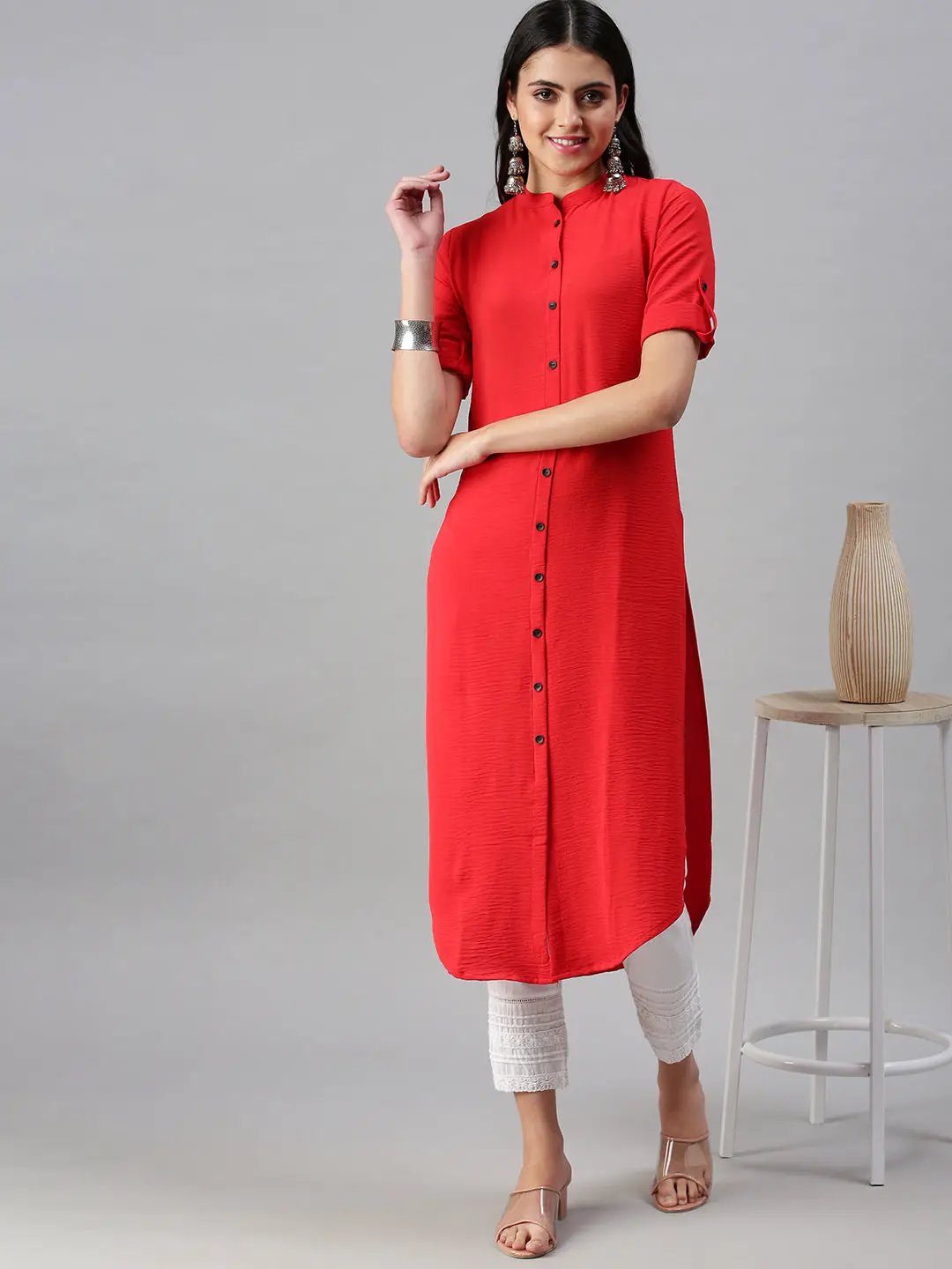 Women's Red Solid Straight Kurta