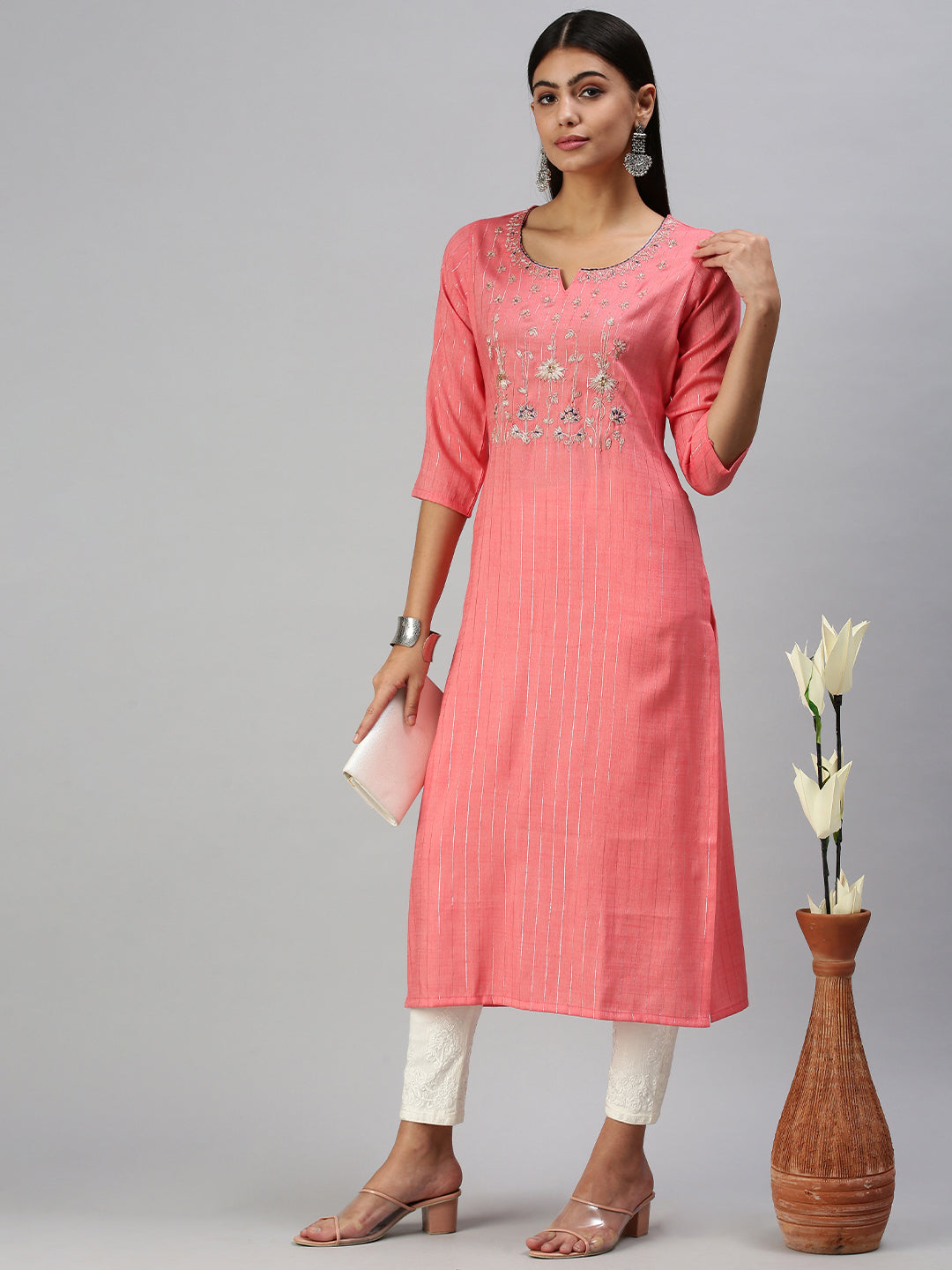 Women's Pink Printed Straight Kurta