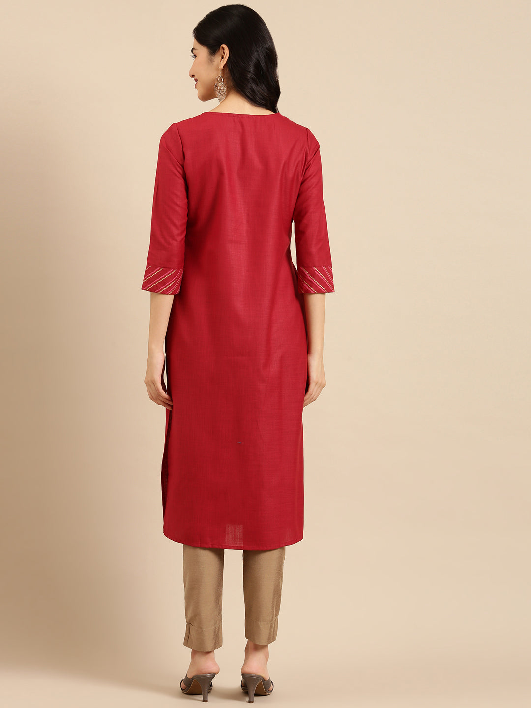 Women's Maroon Solid Straight Kurta