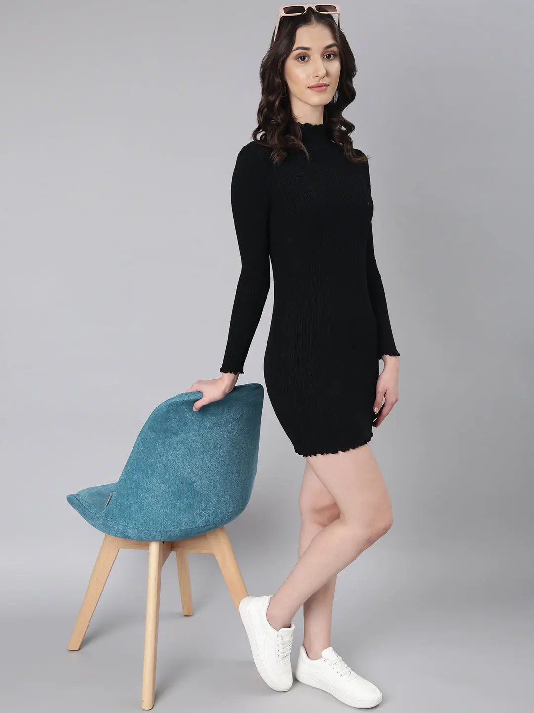 Women's Black Solid Bodycon Dress