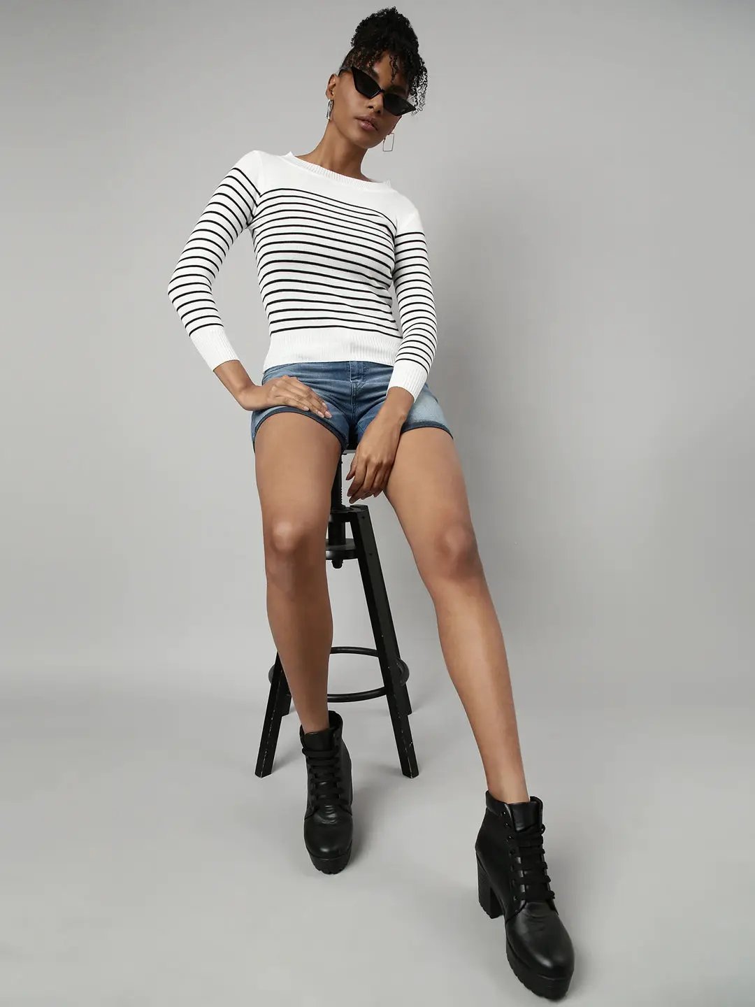 Women's White Horizontal Stripes Fitted Top