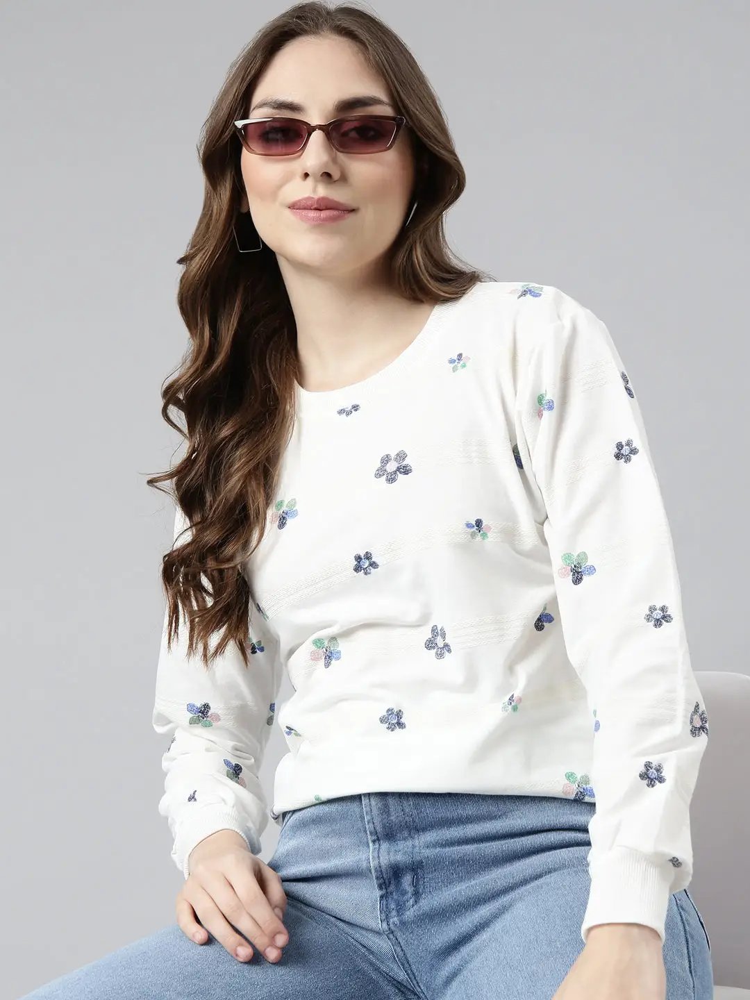 Women's White Floral Pullover Sweatshirt