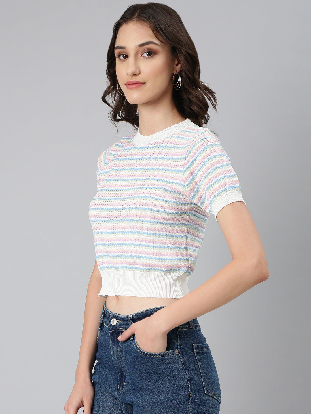 Women's Pink Textured Fitted Crop Top