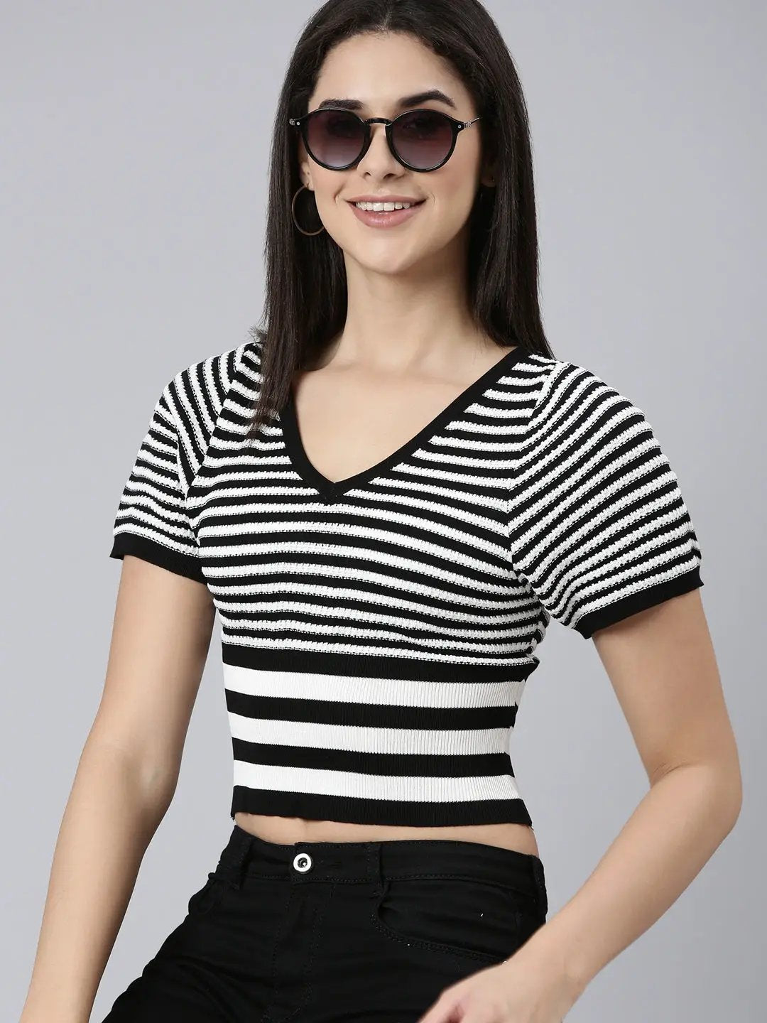 Women's V-Neck Striped Regular Black Top