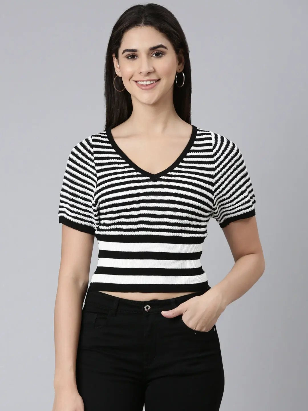Women's V-Neck Striped Regular Black Top