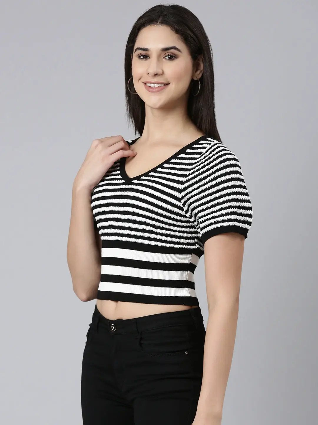 Women's V-Neck Striped Regular Black Top