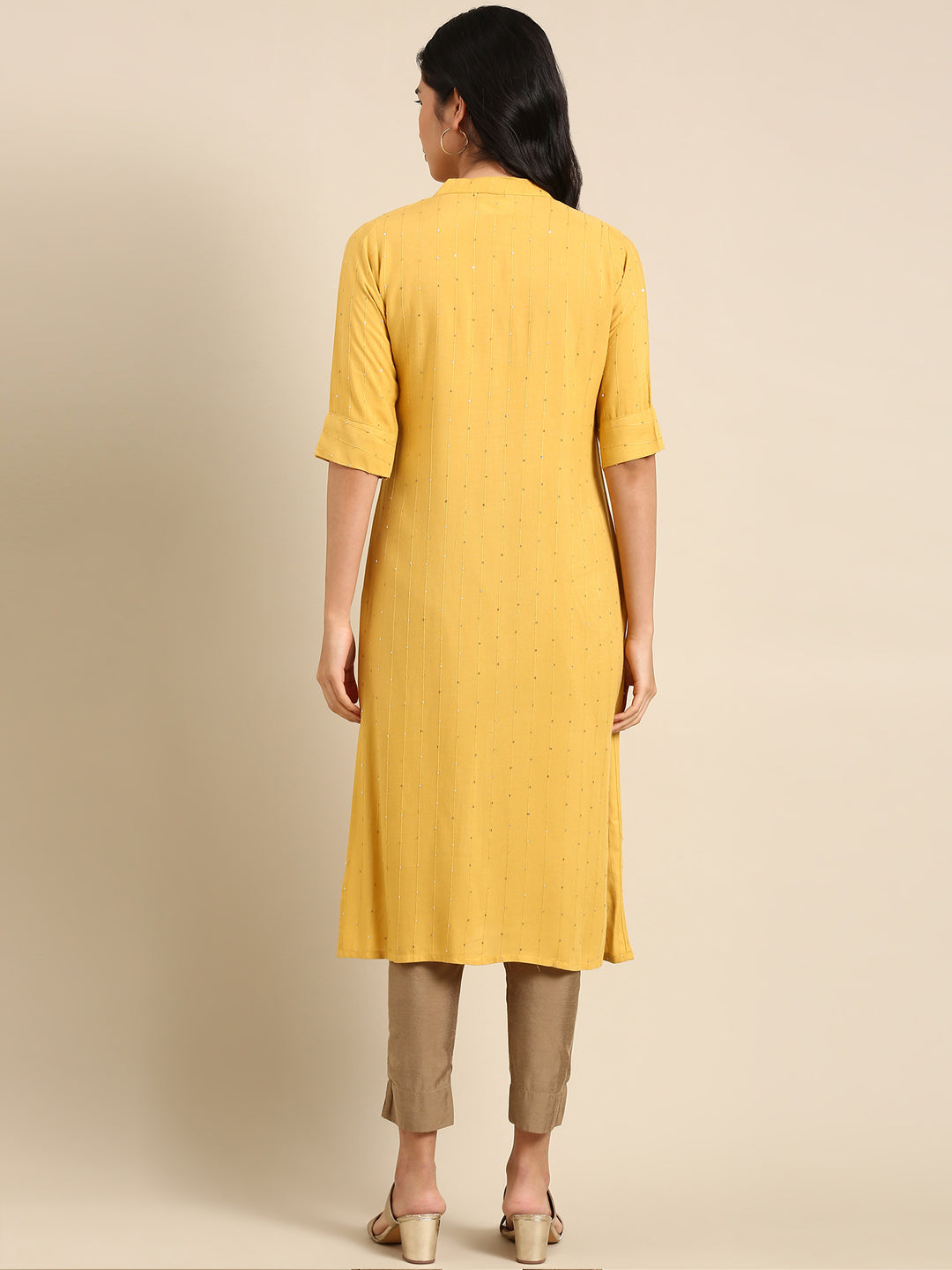 Women's Mustard Solid Straight Kurta