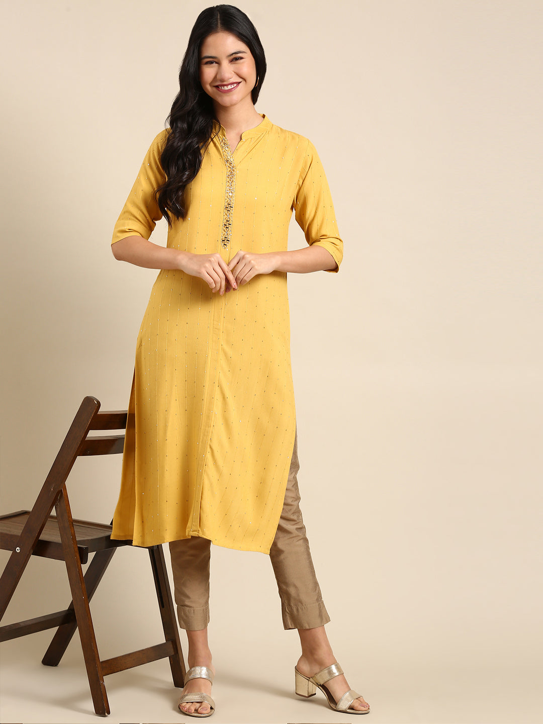 Women's Mustard Solid Straight Kurta