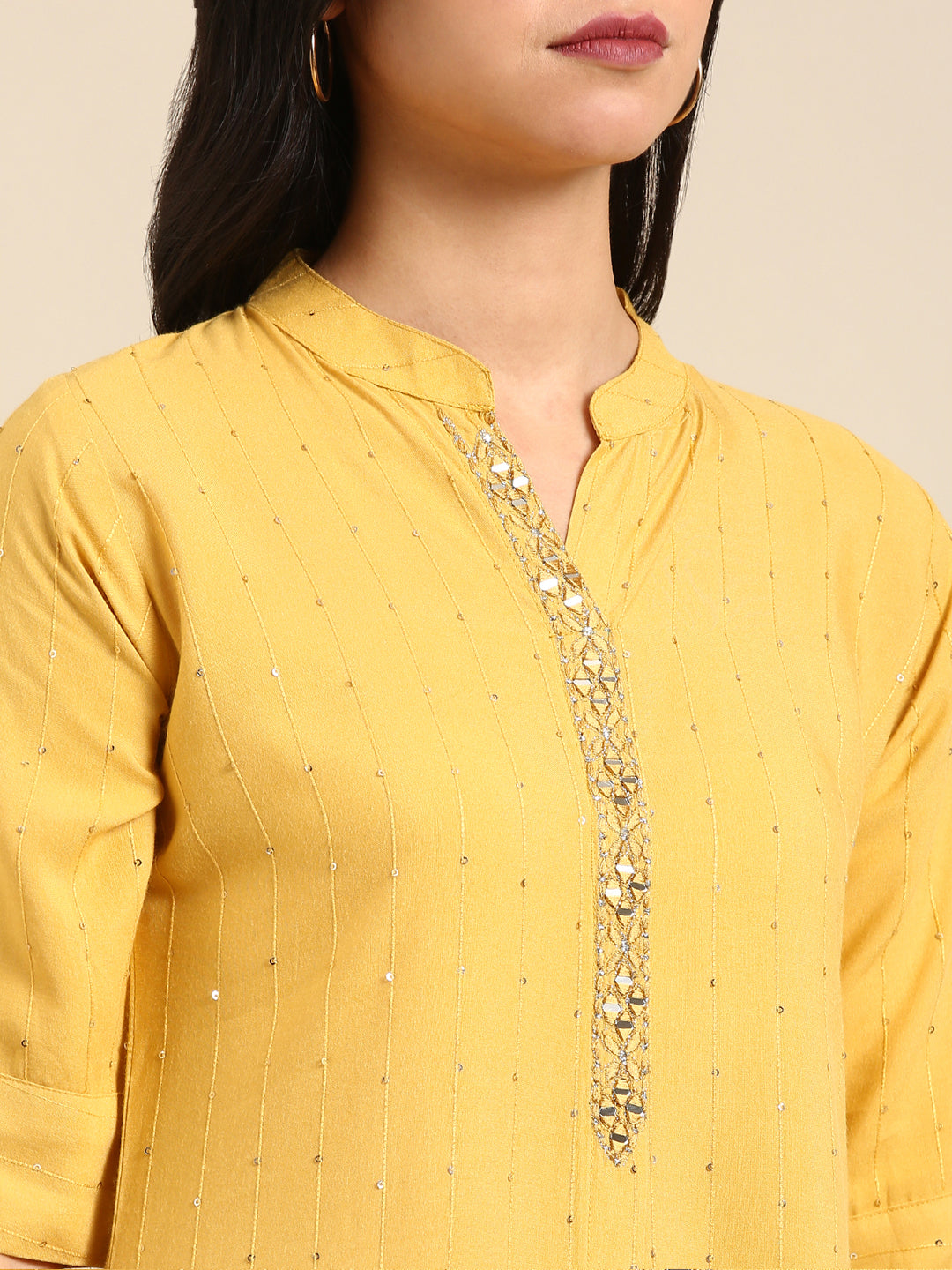 Women's Mustard Solid Straight Kurta