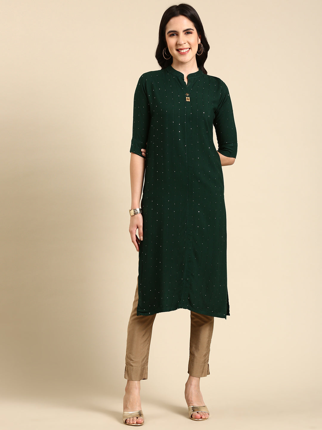 Women's Green Solid Straight Kurta