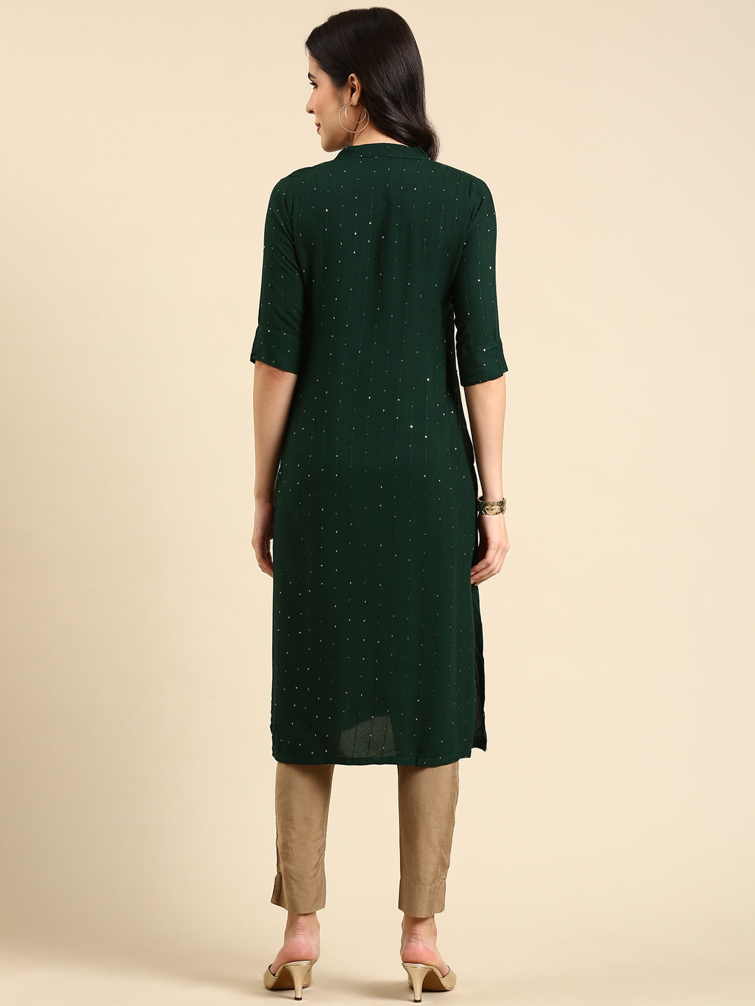 Women's Green Solid Straight Kurta