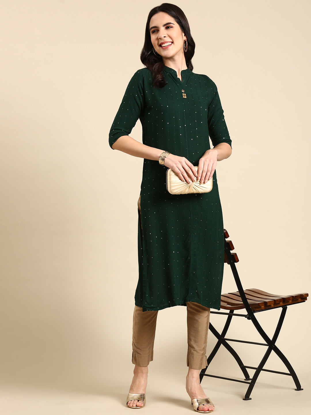 Women's Green Solid Straight Kurta