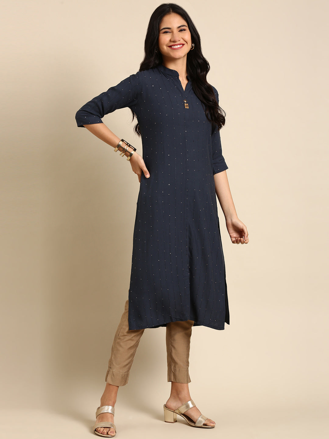 Women's Blue Embellished Straight Kurta