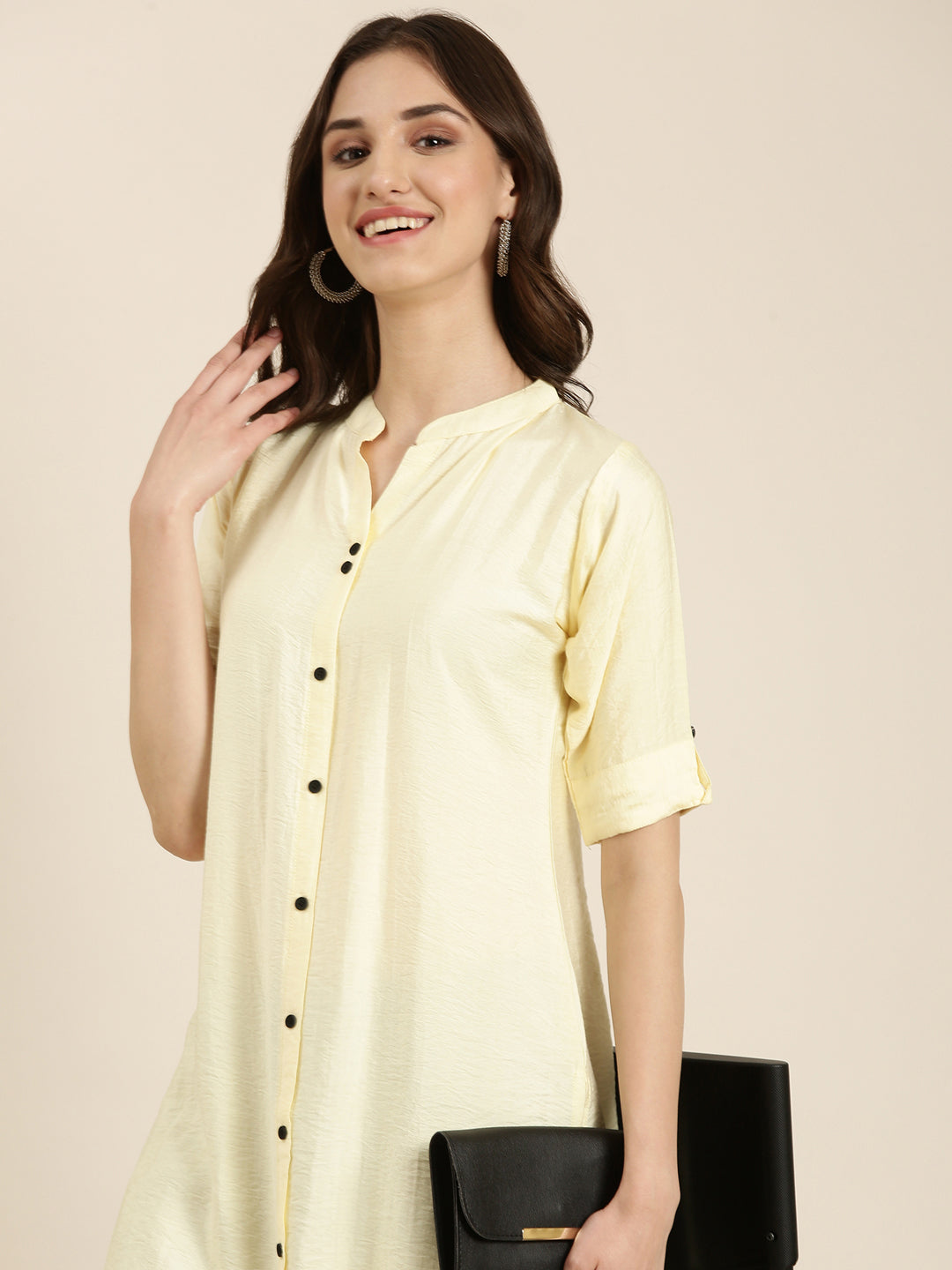 Women Cream Solid Straight Kurta