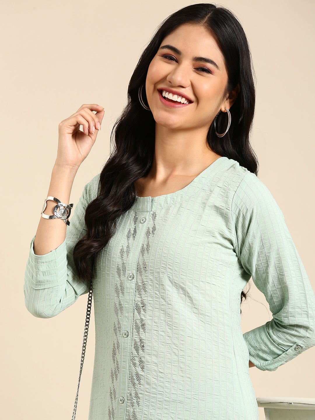 Women's Green Solid Straight Kurta