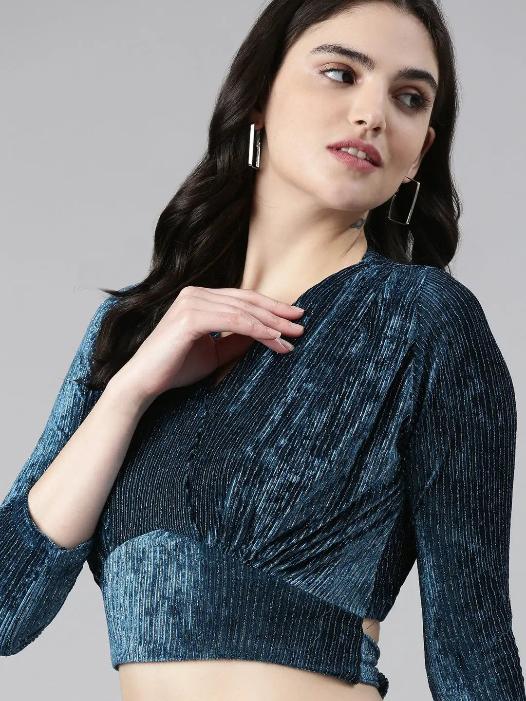 Women's V-Neck Regular Sleeves Self Design Cinched Waist Teal Crop Top