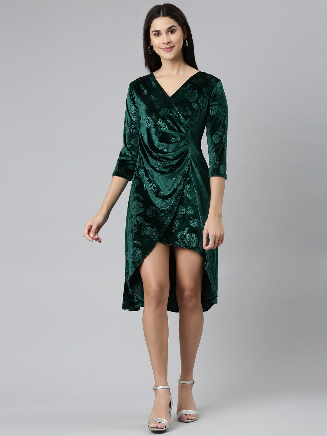 Women Green Solid Bodycon Dress