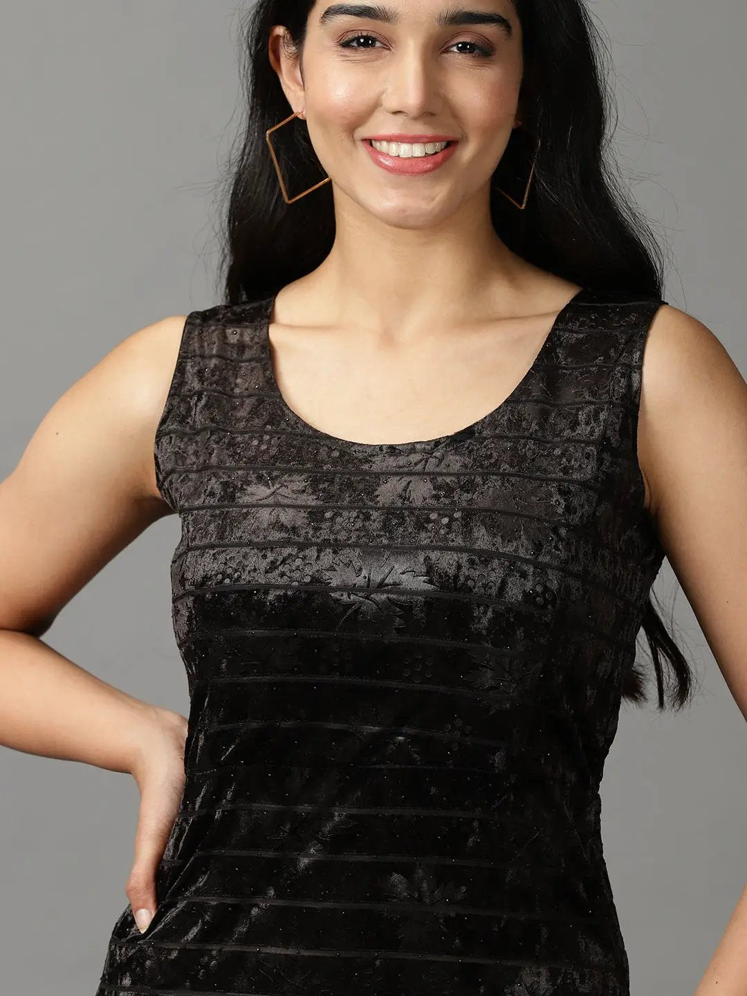 Women's Black Striped Sheath Maxi Dress