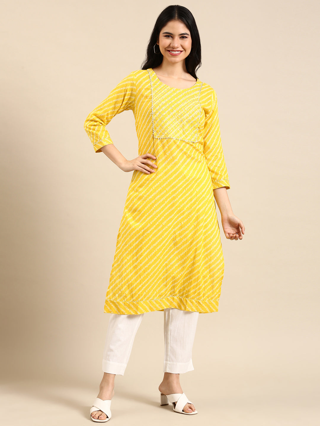 Women's Yellow Solid Kurta Set