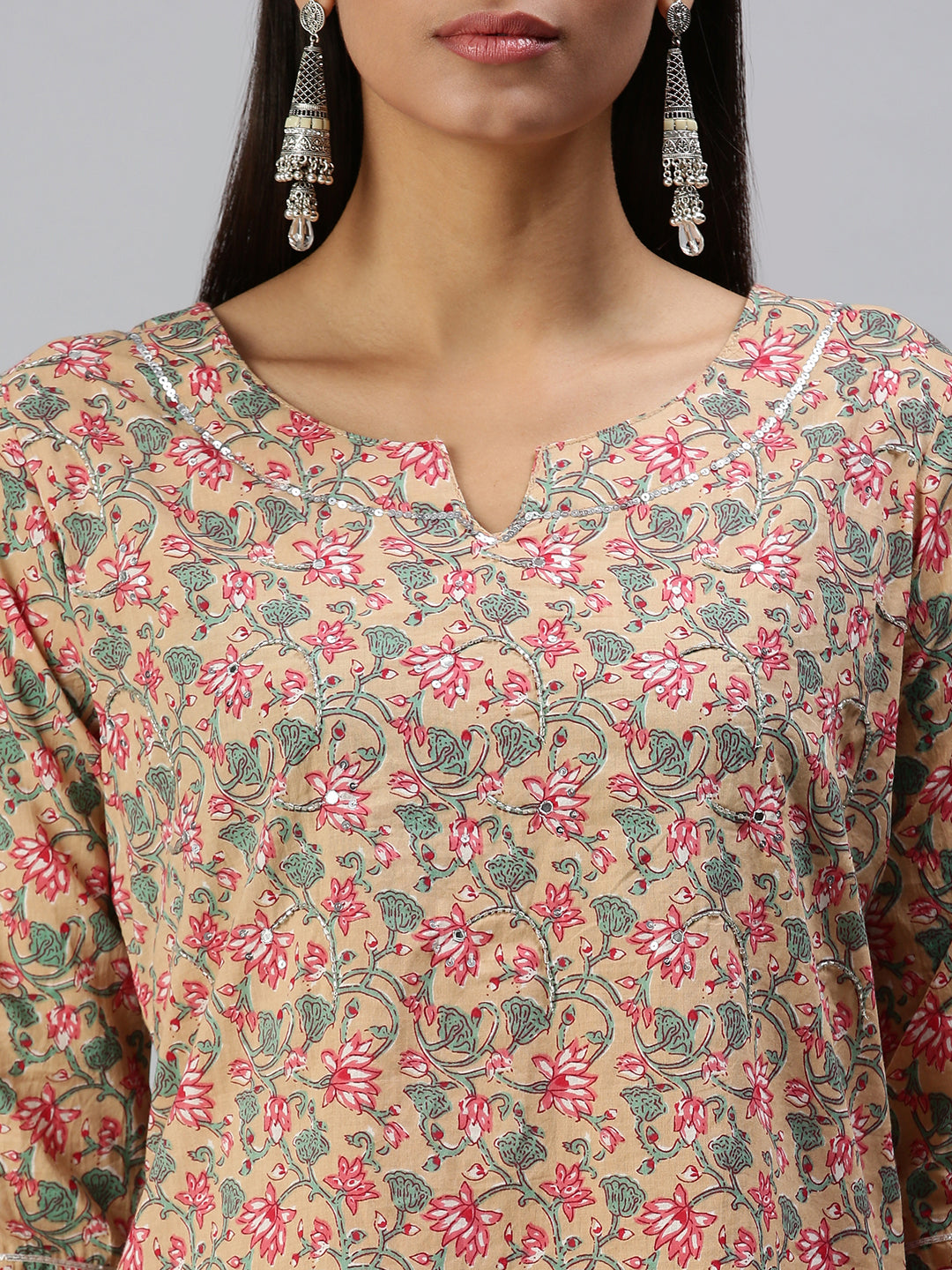 Women's Beige Printed Kurta Sets