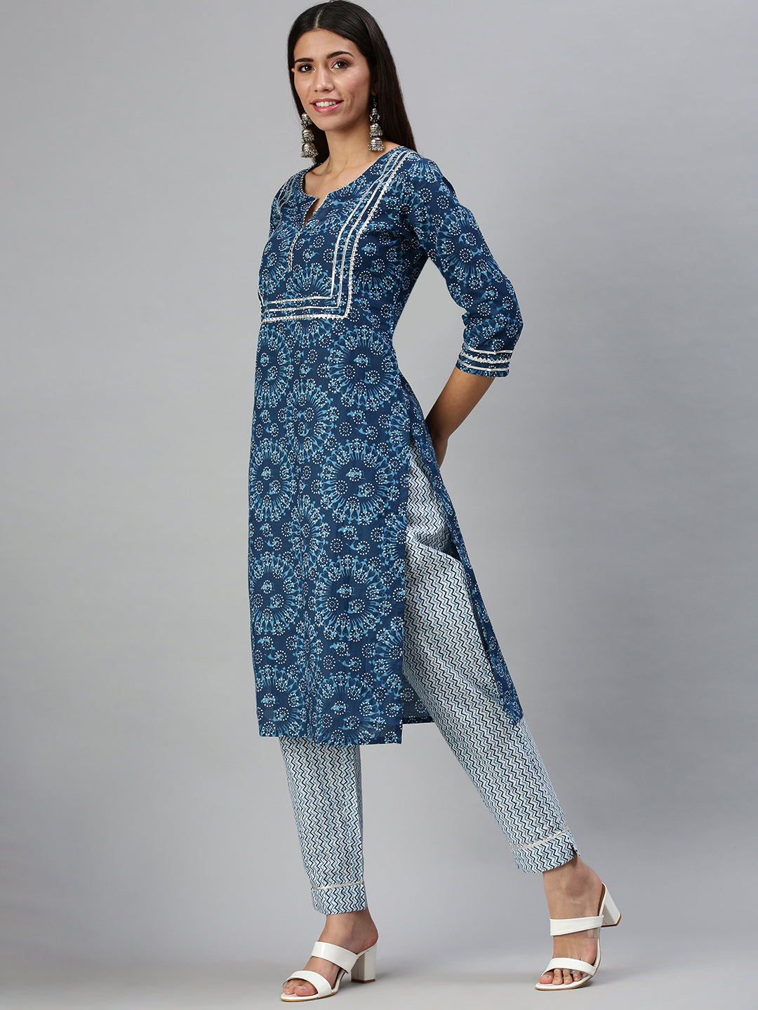 Women's Blue Printed Kurta Sets