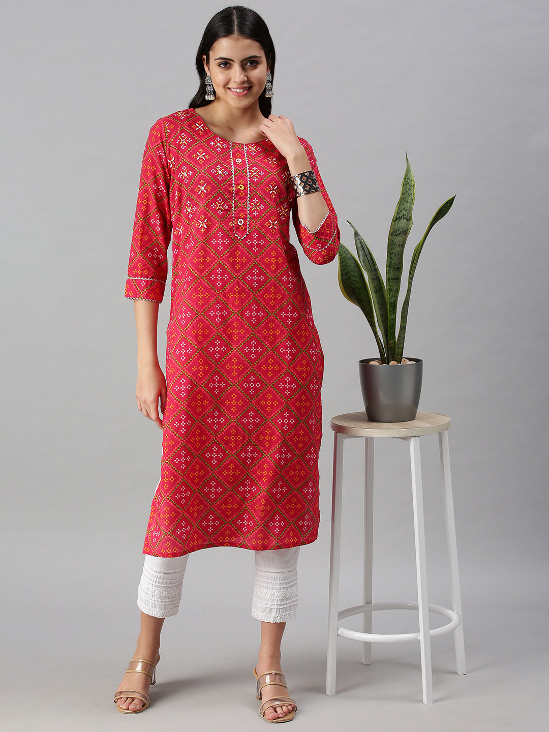 Women's Pink Printed straight Kurta