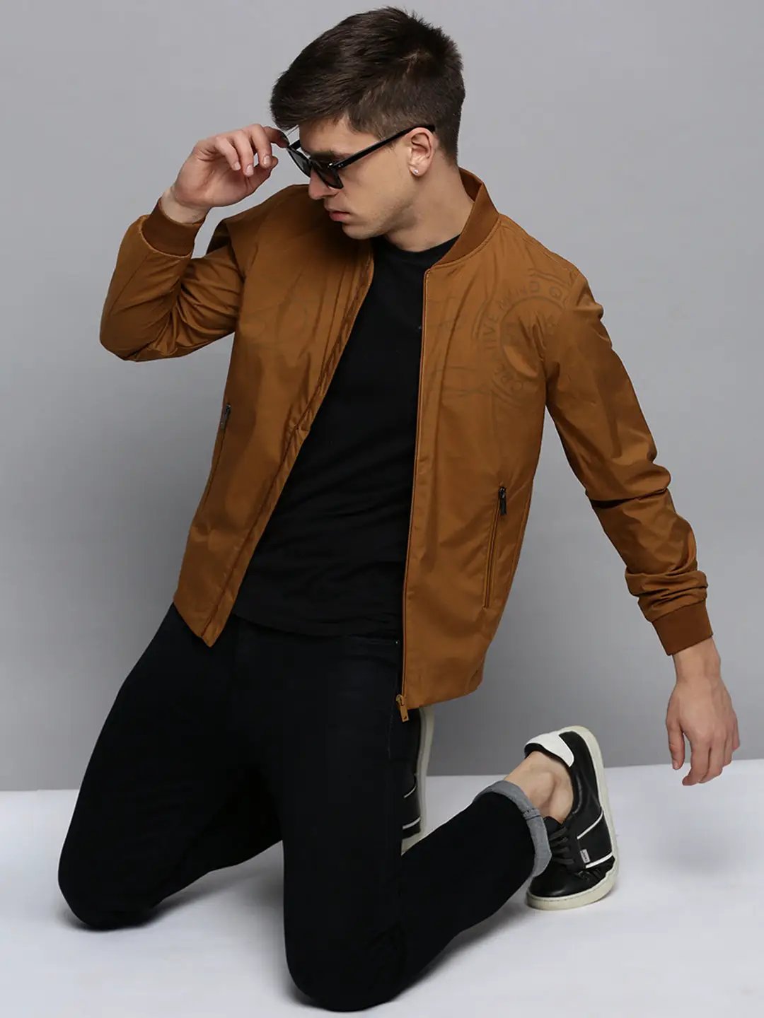 Men's Brown Solid Casual Jacket