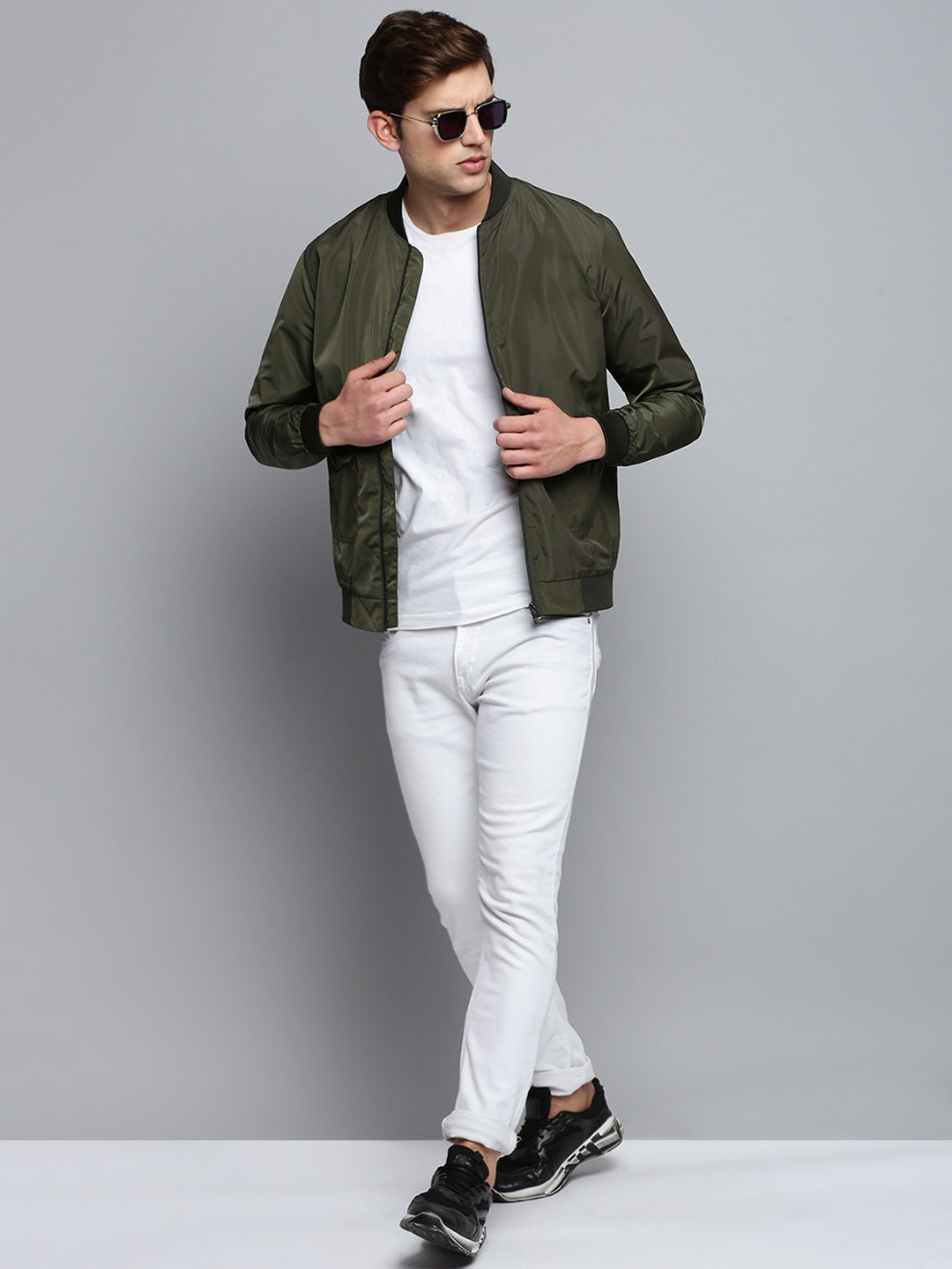 Men Green Solid Casual Jacket