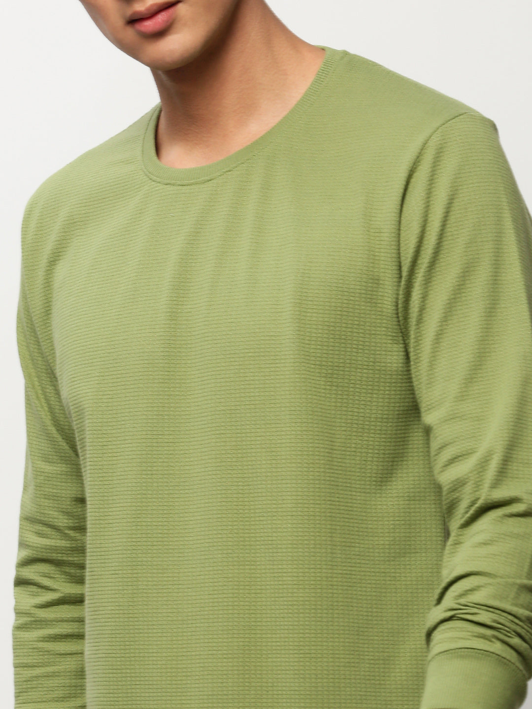 Men Green Solid Casual Sweatshirts