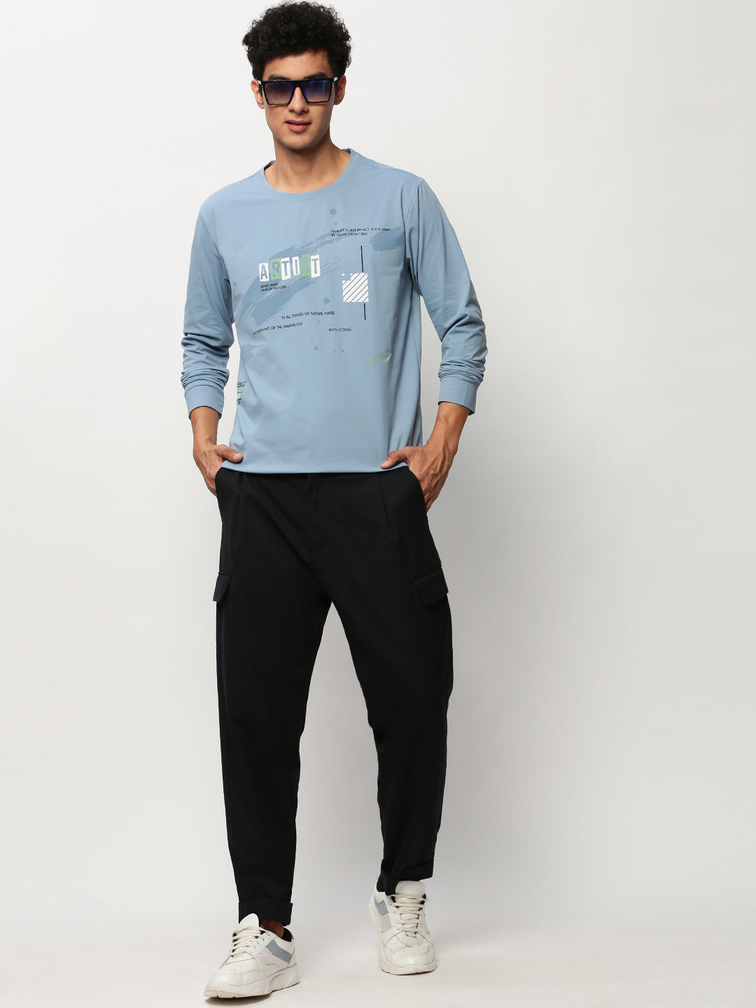 Men Blue Graphics Casual Sweatshirts