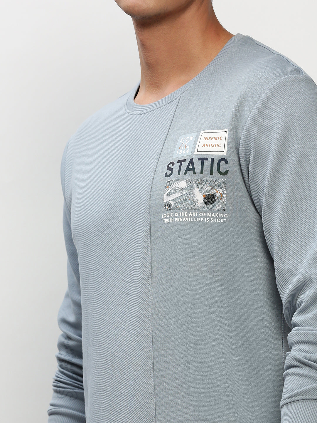 Men Blue Graphics Casual Sweatshirts