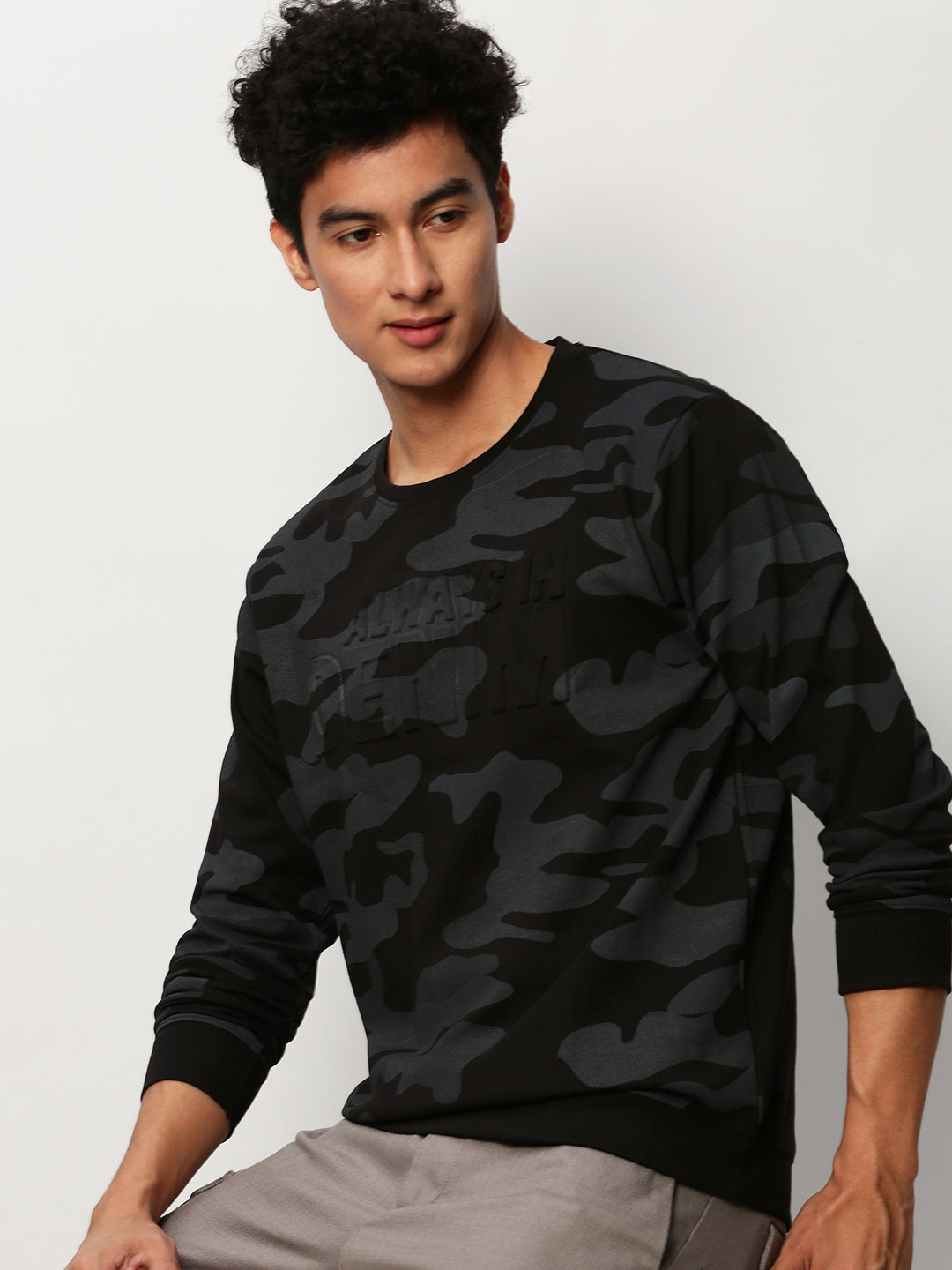 Men Black Camouflage Casual Sweatshirts