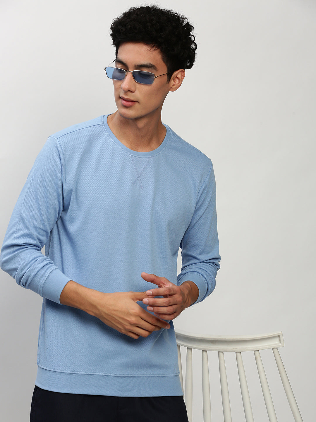 Men Blue Solid Casual Sweatshirts