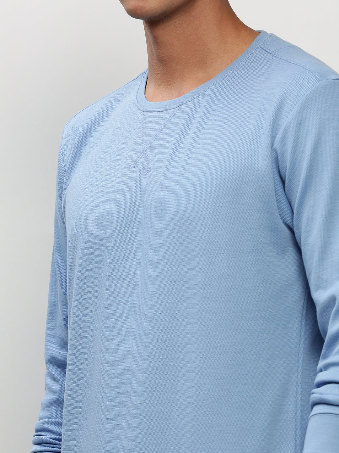 Men Blue Solid Casual Sweatshirts