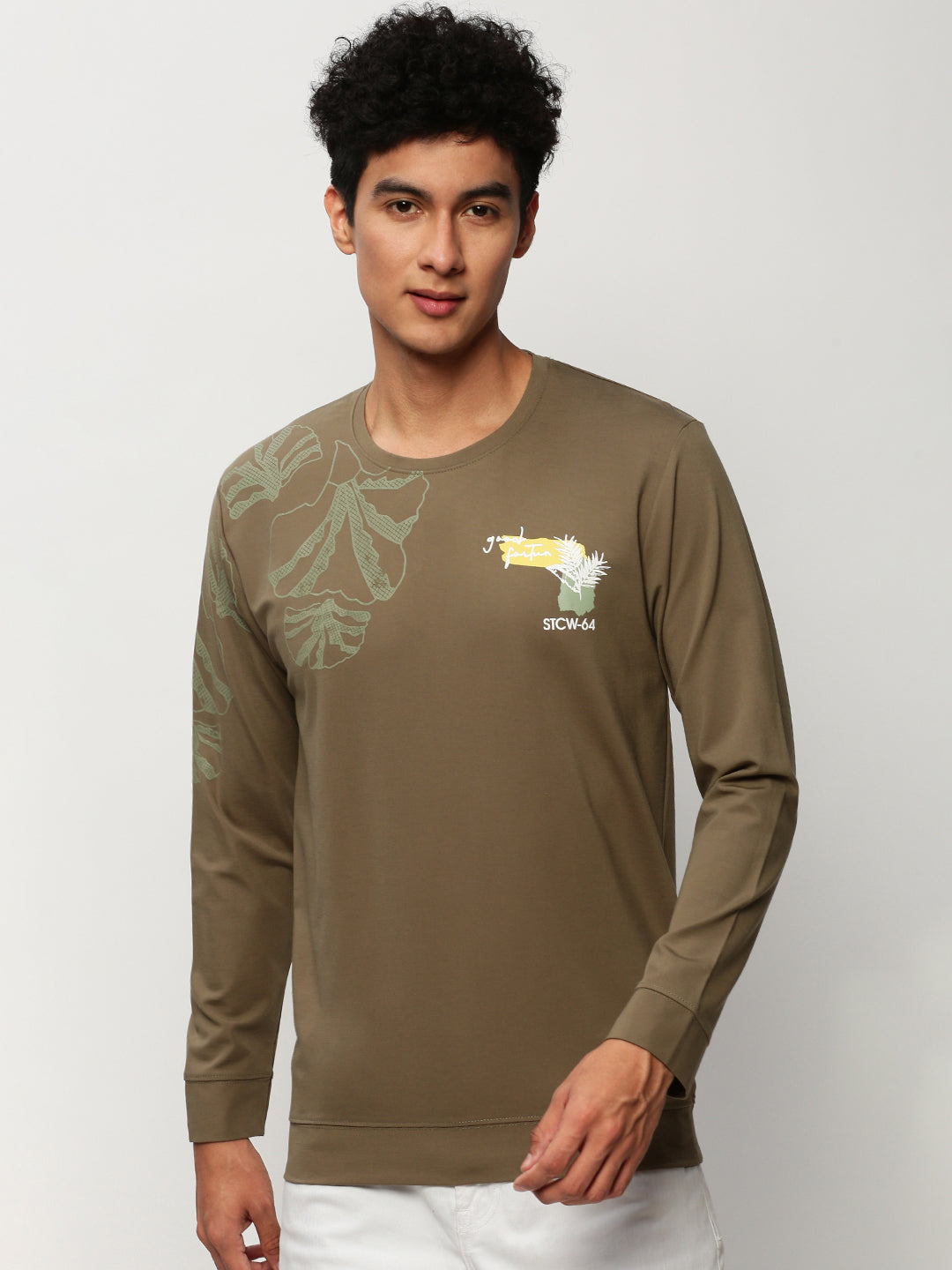 Men Green Graphics Casual Sweatshirts