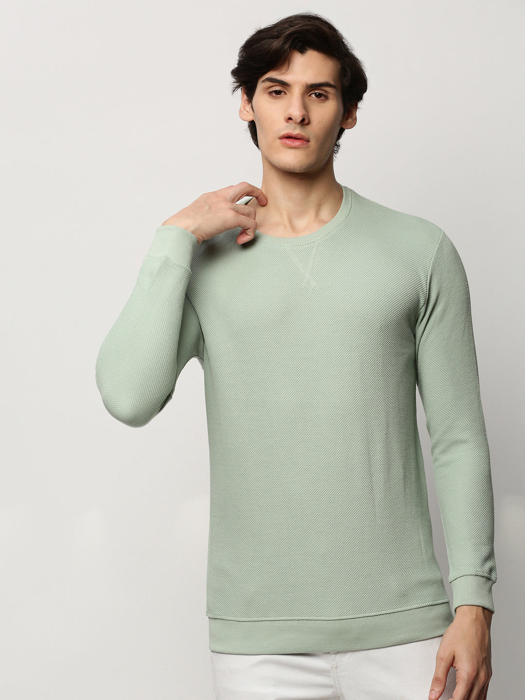 Men Green Solid Casual Sweatshirts