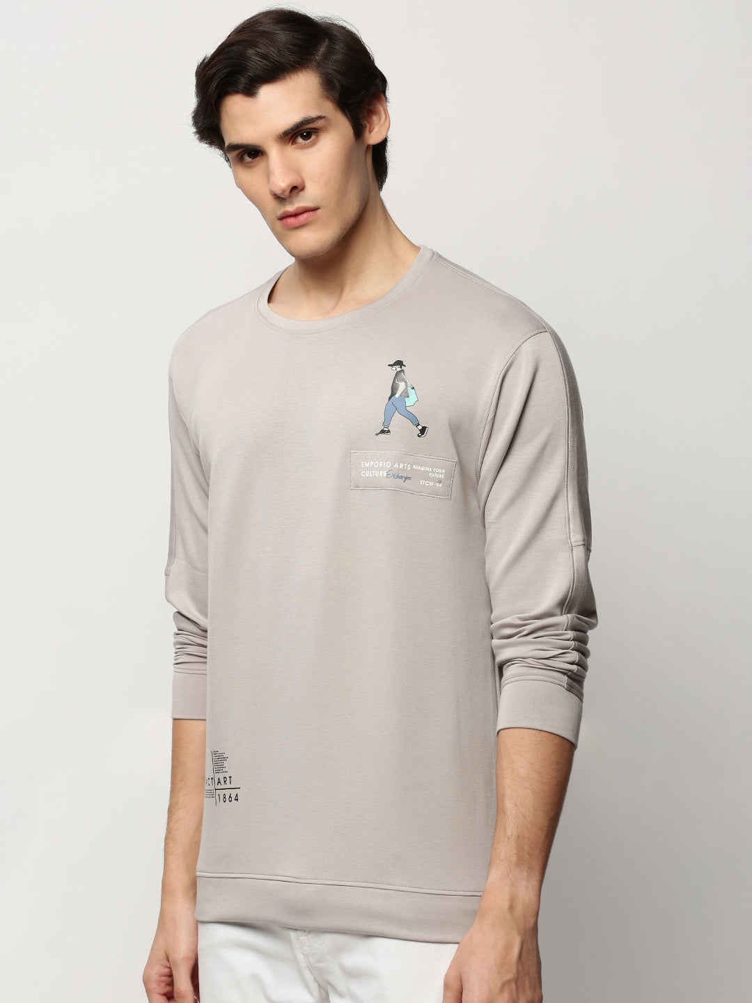 Men Grey Graphics Casual Sweatshirts