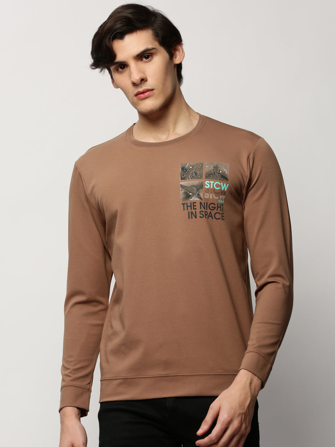 Men Brown Graphics Casual Sweatshirts