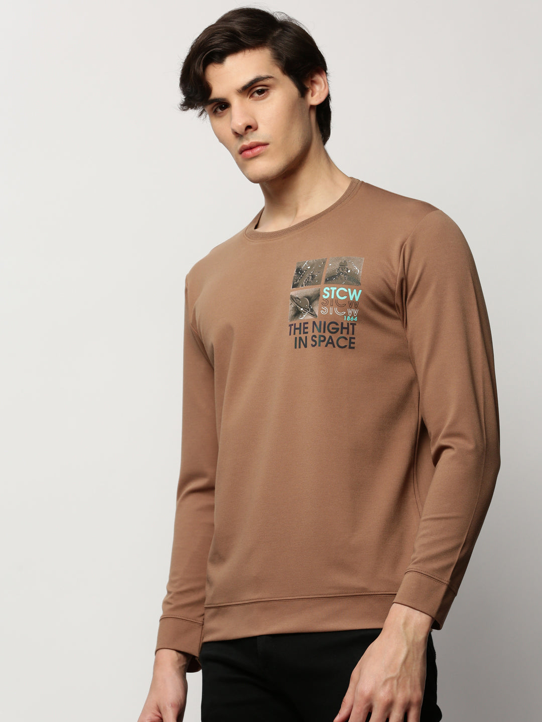 Men Brown Graphics Casual Sweatshirts